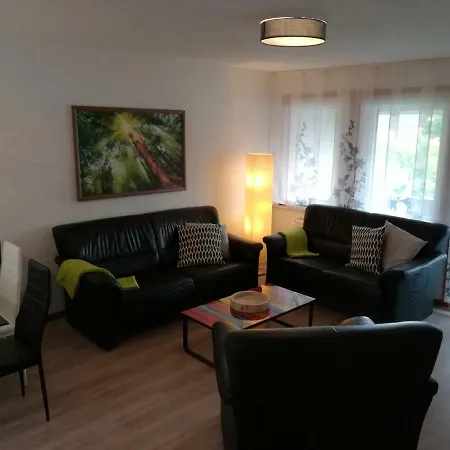 Am Reinhardswald - Eichenlaub - Mit Sauna Appartement